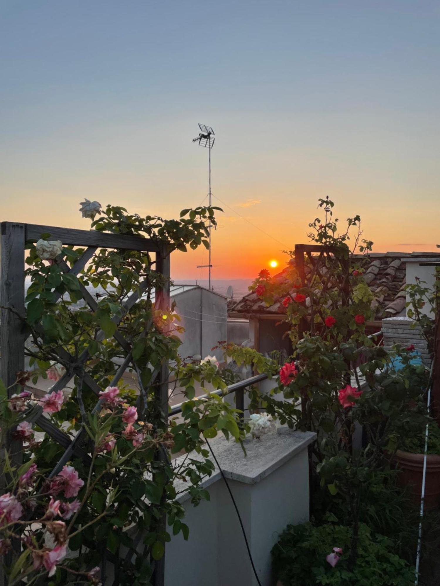 Il Tramonto Su Tivoli Appartement Buitenkant foto